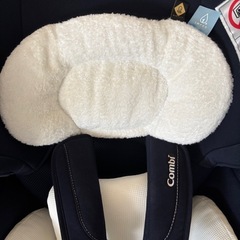 Combi クルムーヴスマート　isofix 新生児から可能チャイルドシートの画像