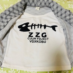 キッズ洋服80〜90㎝トップス　各100円　の画像