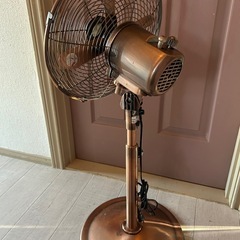 扇風機　レトロ　の画像