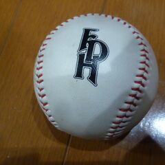 新日鐵記念ボール、ＦＤＨ記念ボールの２個セット（関連はありません）の画像