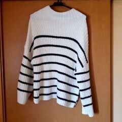 LEPSIM[サイズF]ボーダーニットとバッグ、マフラーの画像