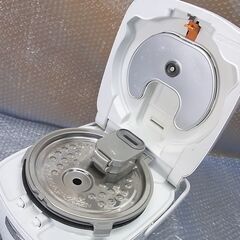 IH炊飯ジャー 3.5合炊き 三菱電機　NJ-SE063-W　2012年製の画像