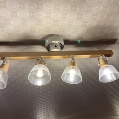 LOWYA シーリングライト 4灯 リモコン付き　中古品の画像