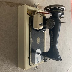 brother  ミシン　箱付きの画像