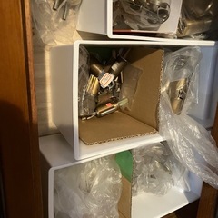 鍵シリンダーばら売り　１個１０００円の画像