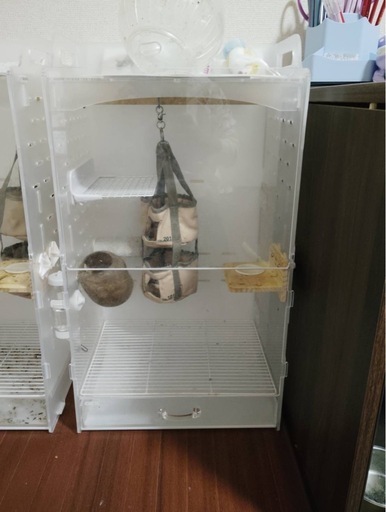 アクリルケージ