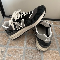 ニューバランススニーカー
の画像
