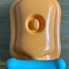 Combi おまる 未使用／傷ありの画像