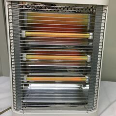 A4735　KOIZUMI　小泉成器　電気ストーブ　KEH-0933　遠赤加工石英菅ヒーター　暖房器具の画像