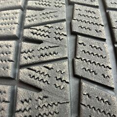 差し上げます　０円　　スタッドレスタイヤ　215/60R17    4本の画像