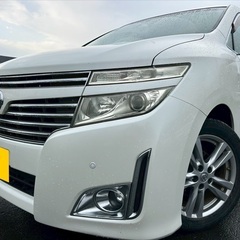 フリップダウンモニター付き☆フル装備☆月々1.5万円〜分割払い可❗️車検2年付き！大人気☆日産 エルグランド☆7人乗り☆HDDナビ☆DVD見れます☆ETC☆便利なバックカメラ☆ドラレコ付きのフル装備☆両側電動スライドドア☆クルーズコントロール搭載☆ステアリングスイッチ☆ウィンカーミラー☆フル装備☆純正アルミ☆事故修復歴無し☆車内広々三列シート‼️の画像