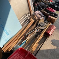 【11/26まで無料‼️】掃除機、木材等の画像