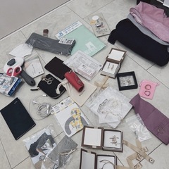 ファープラストの犬小屋＋ケージ＋トイレ＋おまけの画像