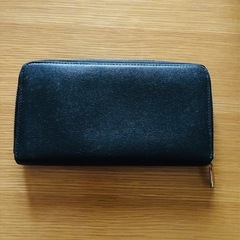 FURLA フルラ バタフライ ラウンドファスナー長財布の画像