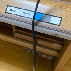 勉強机の上の棚の画像