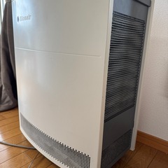 スウェーデンBlueair製ブルーエアー650E約40畳用強力空気清浄機の画像