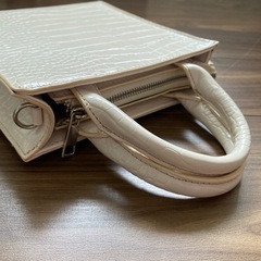 GRL グレイル ホワイト バッグ 手持ち ハンドバッグ ショルダーバッグの画像