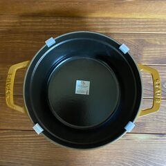 【愛品倶楽部柏店】staub（ストウブ） ココットラウンド 20cm マスタード／未使用品の画像