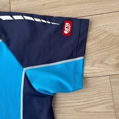 卓球ウェアの画像