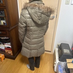 フード付きプフゾンの画像