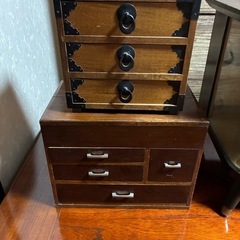 昭和レトロ家具・家電・雑貨まとめ売り（箪笥・扇風機・火鉢・テレビ台など）の画像