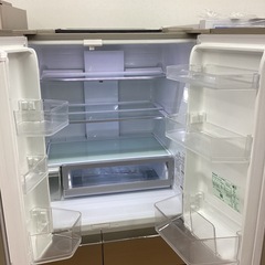 【取りに来られる方限定！！】Panasonic 2019年製　6ドア冷蔵庫の画像
