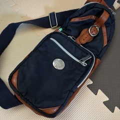 オロビアンコ　ボディバッグの画像