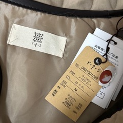 rps アールピーエス　コート新品　Ｍサイズの画像