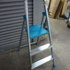 R841　ピカコーポレーション　上枠付き踏み台　3段