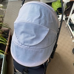 combi AB型ベビーカー
の画像