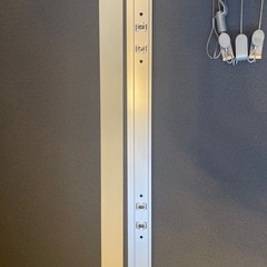 ピクチャーレール　アイボリーの画像