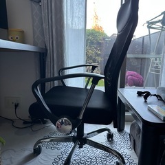 [お話中]ゲーミングチェアの画像