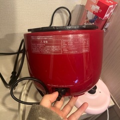 シロカ　2L電気圧力鍋［コンパクト2Lモデル/1台6役（スロー調理付き）] SP-D131 レッドの画像