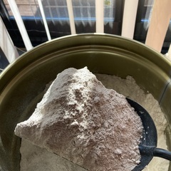薪ストーブの灰約7kgの画像