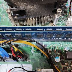 DELL Inspiron 3250 の画像