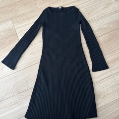 リブ編みワンピースの画像