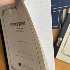 ノート12冊の画像