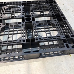 プラスチックパレットの画像