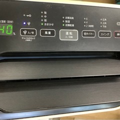 シャープ衣類乾燥除湿機 ホワイト系 [木造15畳まで /鉄筋30畳まで /コンプレッサー方式] CV-G120-W   リサイクルショップ宮崎屋　佐土原店　25.11.26の画像