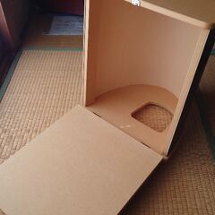 猫あるいは小型犬のハウスの画像