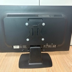 無料PCモニター　電源つきます　ひび割れなしの画像