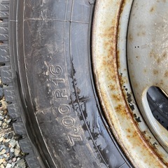 2トン　スタッドレスタイヤ車種？の画像