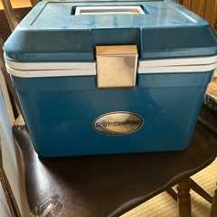 クーラーボックス　の画像