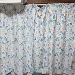 カーテン3点セットの画像