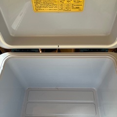 クーラーボックス　の画像