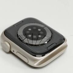 Apple Watch Series 8/GPS/41mm/A2770/スターライト〈MNPD3J/A〉の画像