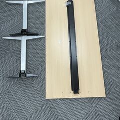 オフィスミーティングテーブルの画像