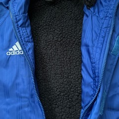 ⚽️adidasベンチコート(130)ネックウォーマーセットの画像
