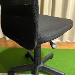 キャスター付きチェア　黒　の画像