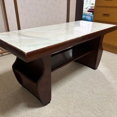 本日中に取りに来れる方　差し上げます‼️昭和レトロ‼️サイドテーブルの画像